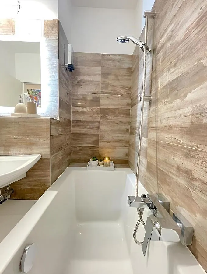 Regency Apartments - Stylische Zentrale 50M2 Wohnung Mit Balkon, Wasserblick Und Netflix Hannover